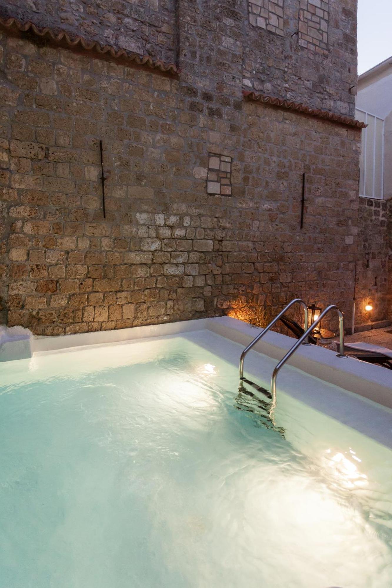 Utopia Luxury - Old Town Rhodes City