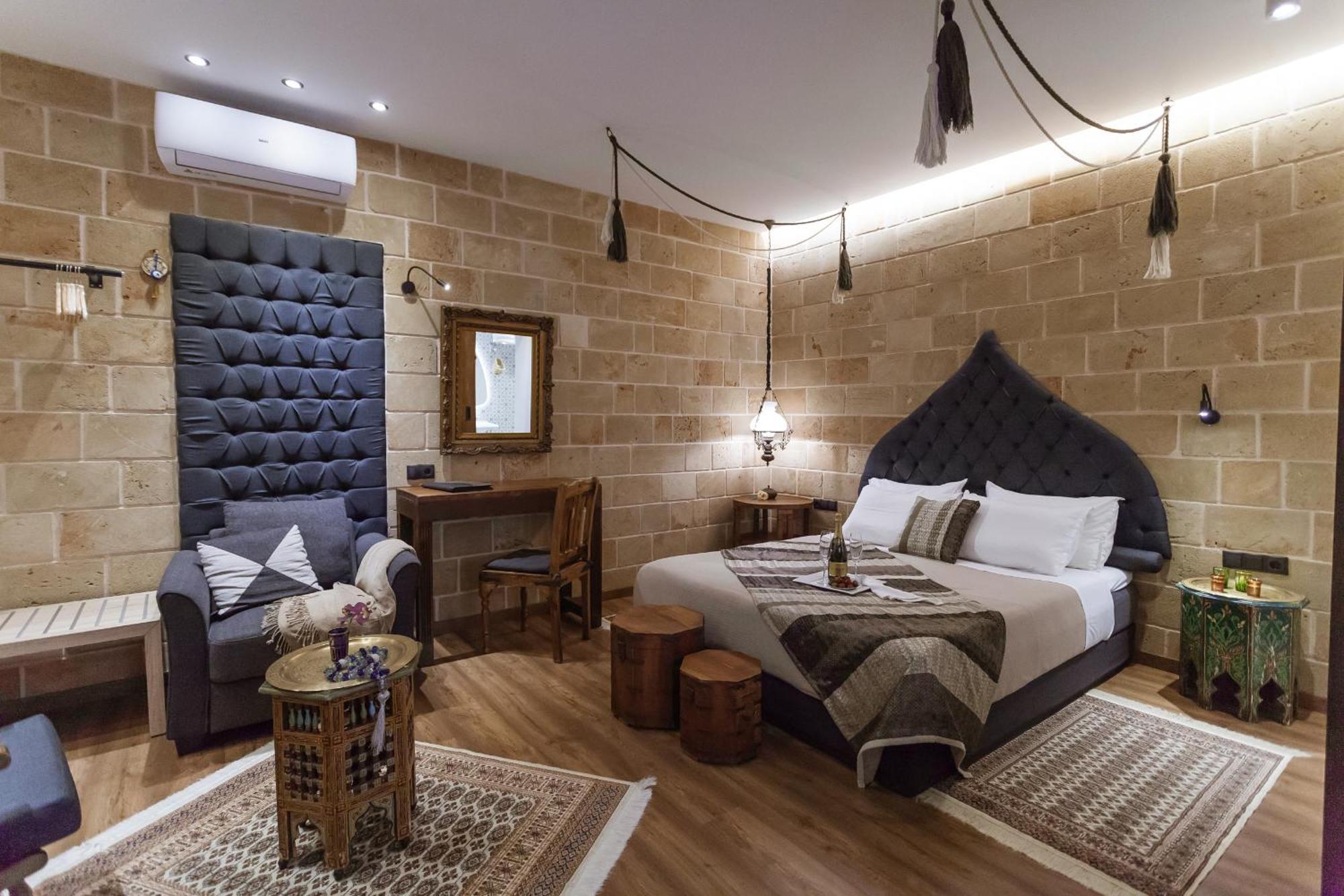 Utopia Luxury - Old Town