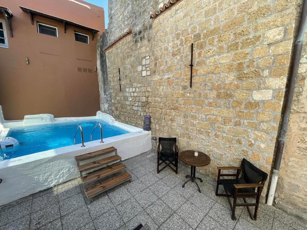 Utopia Luxury - Old Town *